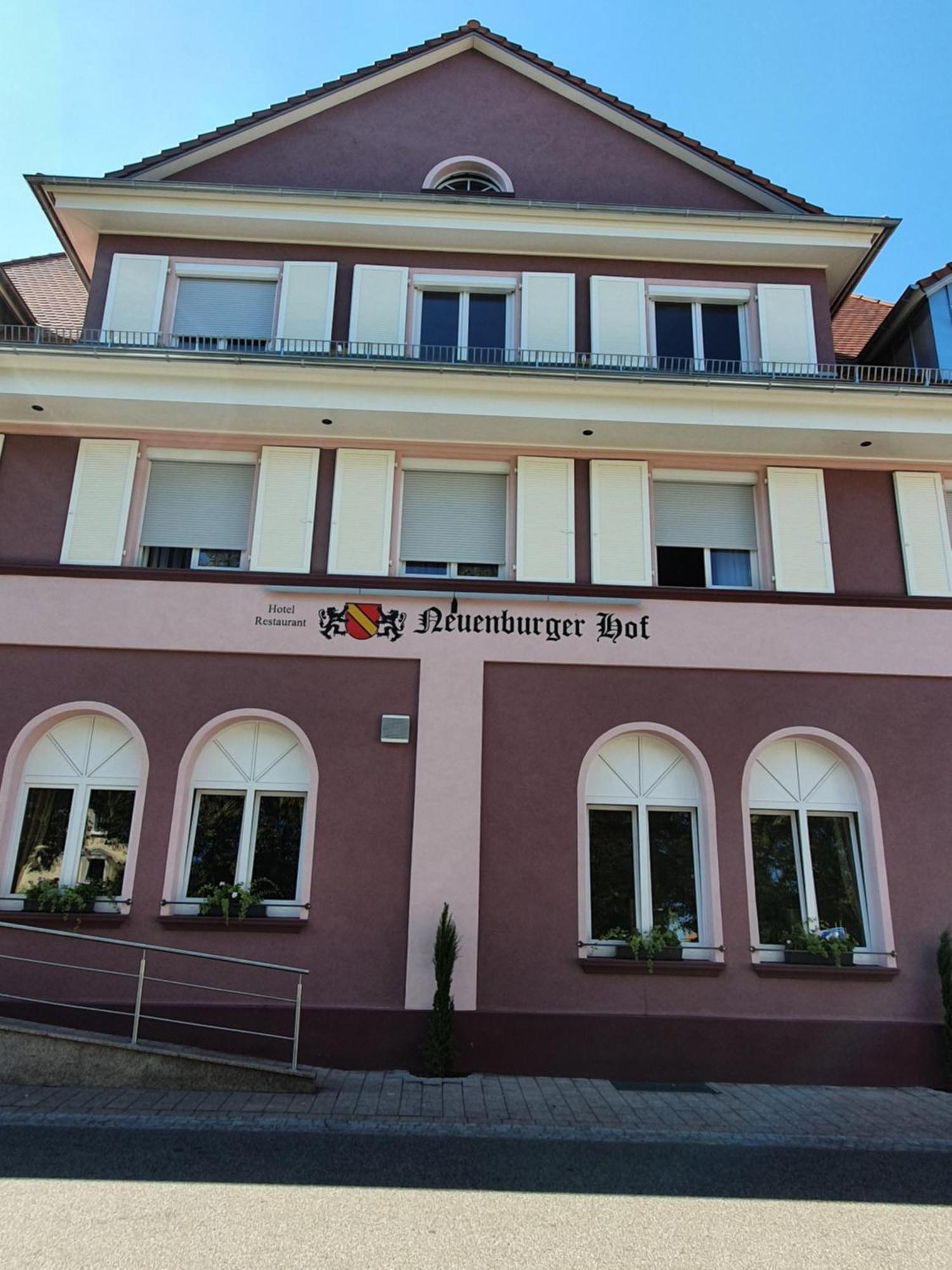 Hotel Neuenburger Hof نوينبورغ أم راين المظهر الخارجي الصورة