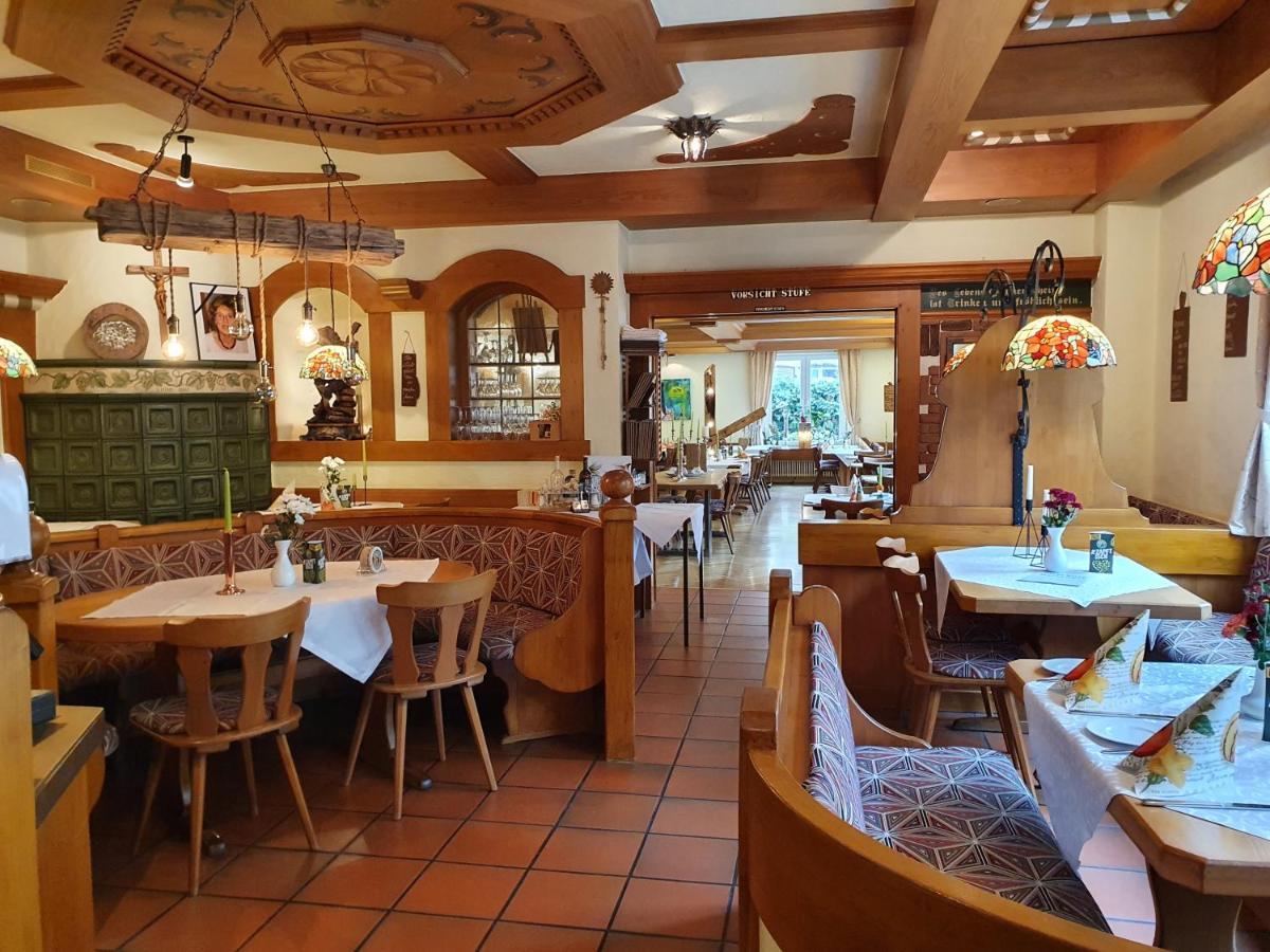 Hotel Neuenburger Hof نوينبورغ أم راين المظهر الخارجي الصورة