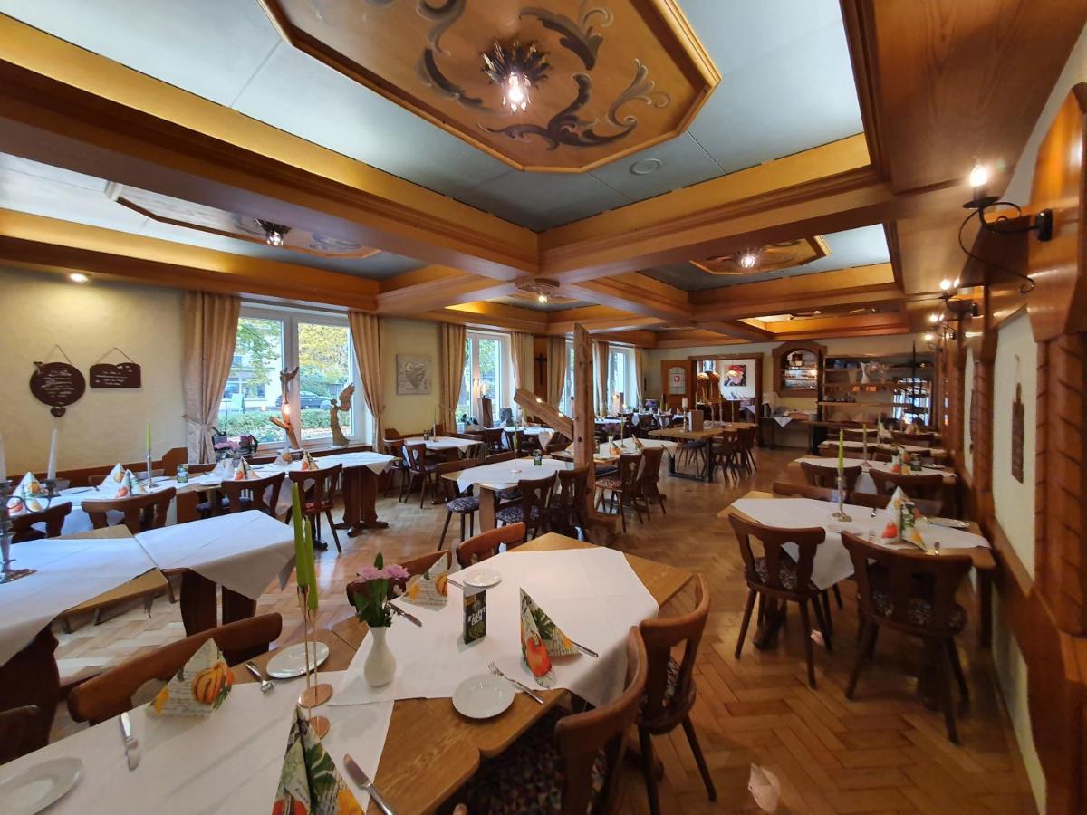 Hotel Neuenburger Hof نوينبورغ أم راين المظهر الخارجي الصورة
