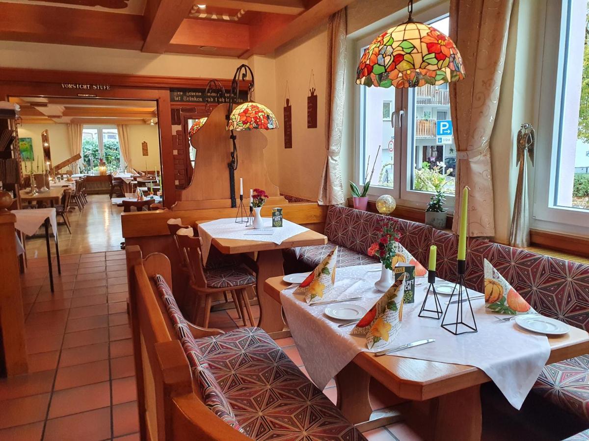 Hotel Neuenburger Hof نوينبورغ أم راين المظهر الخارجي الصورة